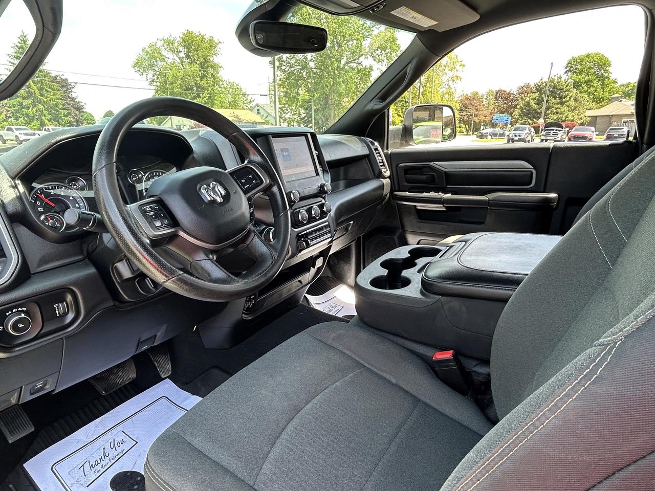 2022 RAM 3500 TRADESMAN/4X4/BACK UP CAM/CALL PICTON Photo