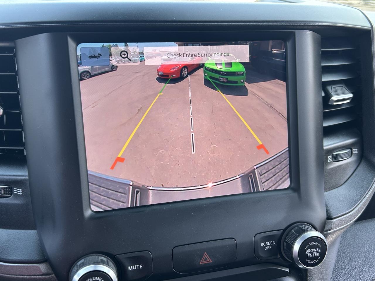 2022 RAM 3500 TRADESMAN/4X4/BACK UP CAM/CALL PICTON Photo