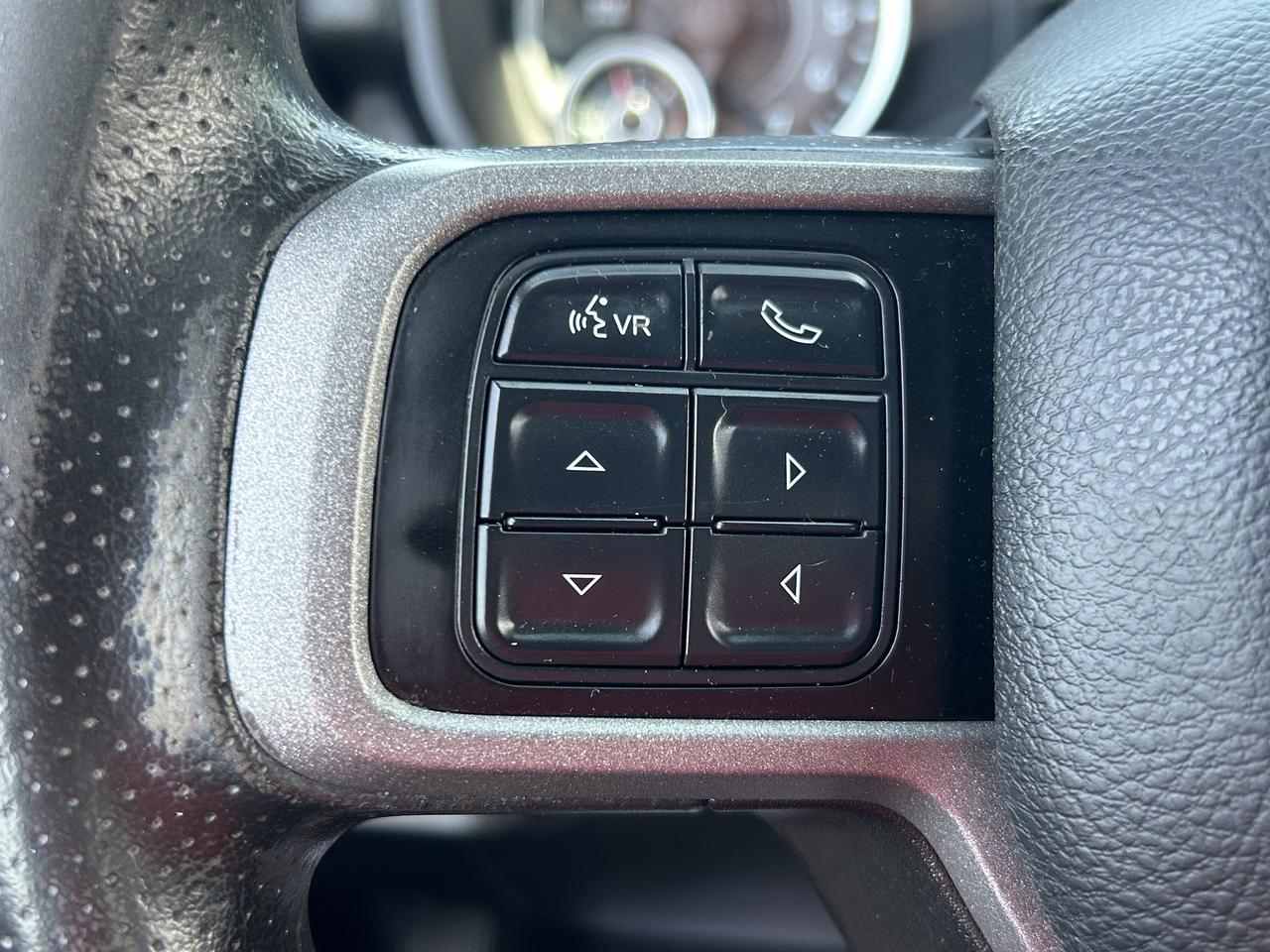 2022 RAM 3500 TRADESMAN/4X4/BACK UP CAM/CALL PICTON Photo