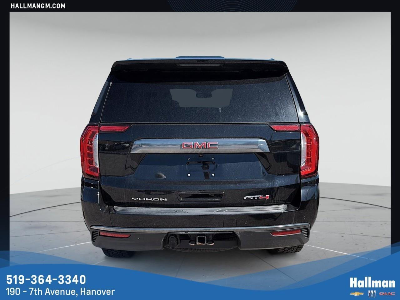2023 GMC Yukon AT4 4X4 Photo