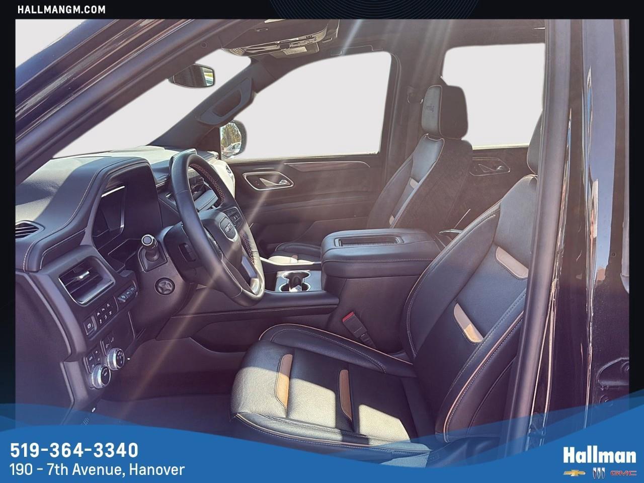 2023 GMC Yukon AT4 4X4 Photo