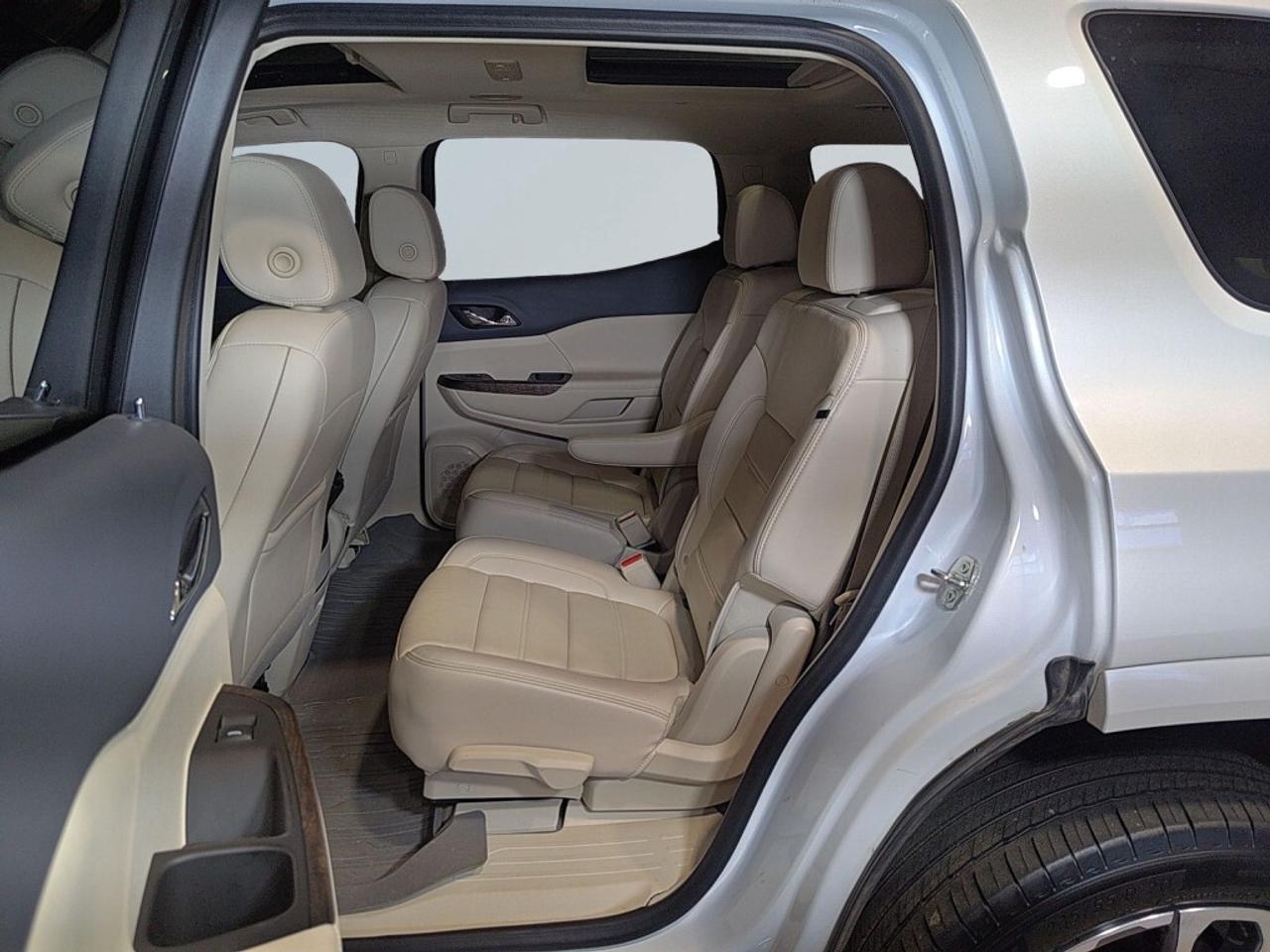 2021 GMC Acadia Denali AWD   $5590 Factory Options   7-Passenger Photo