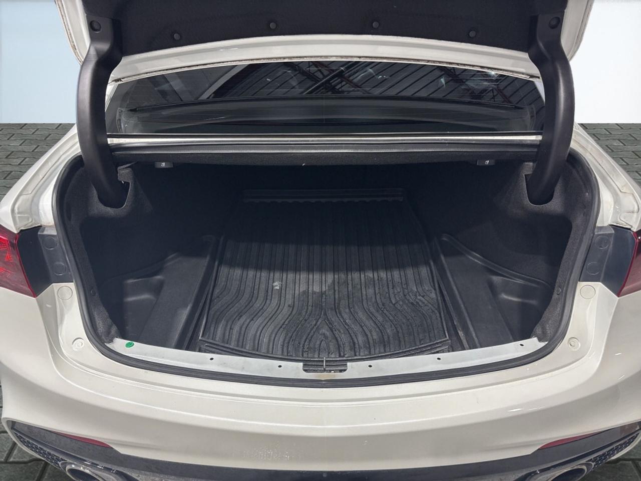 2018 Acura TLX 3.5L Tech & A-Spec / NAV / Leather / Sunroof / Car Photo