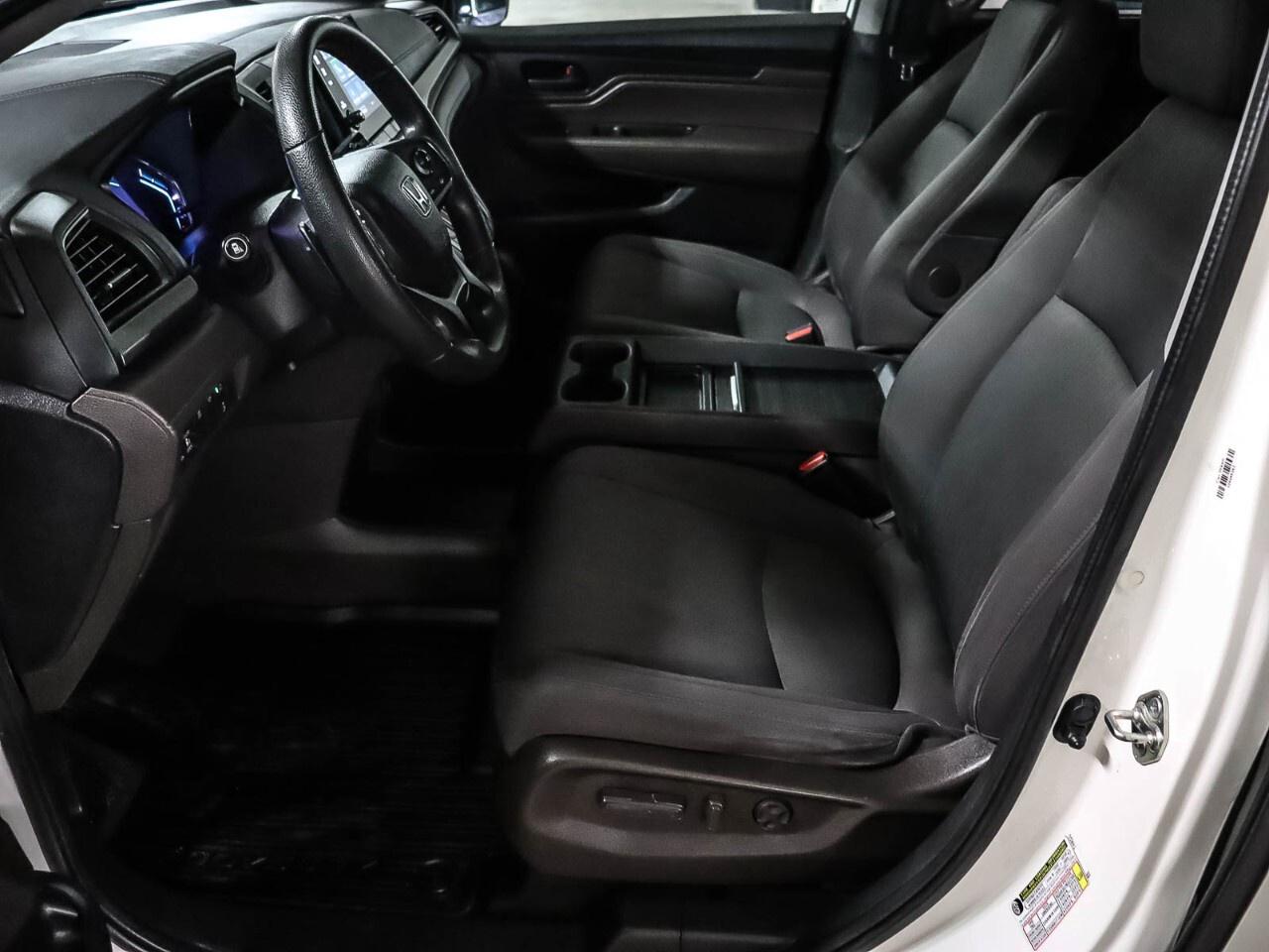 2018 Honda Odyssey EX Photo