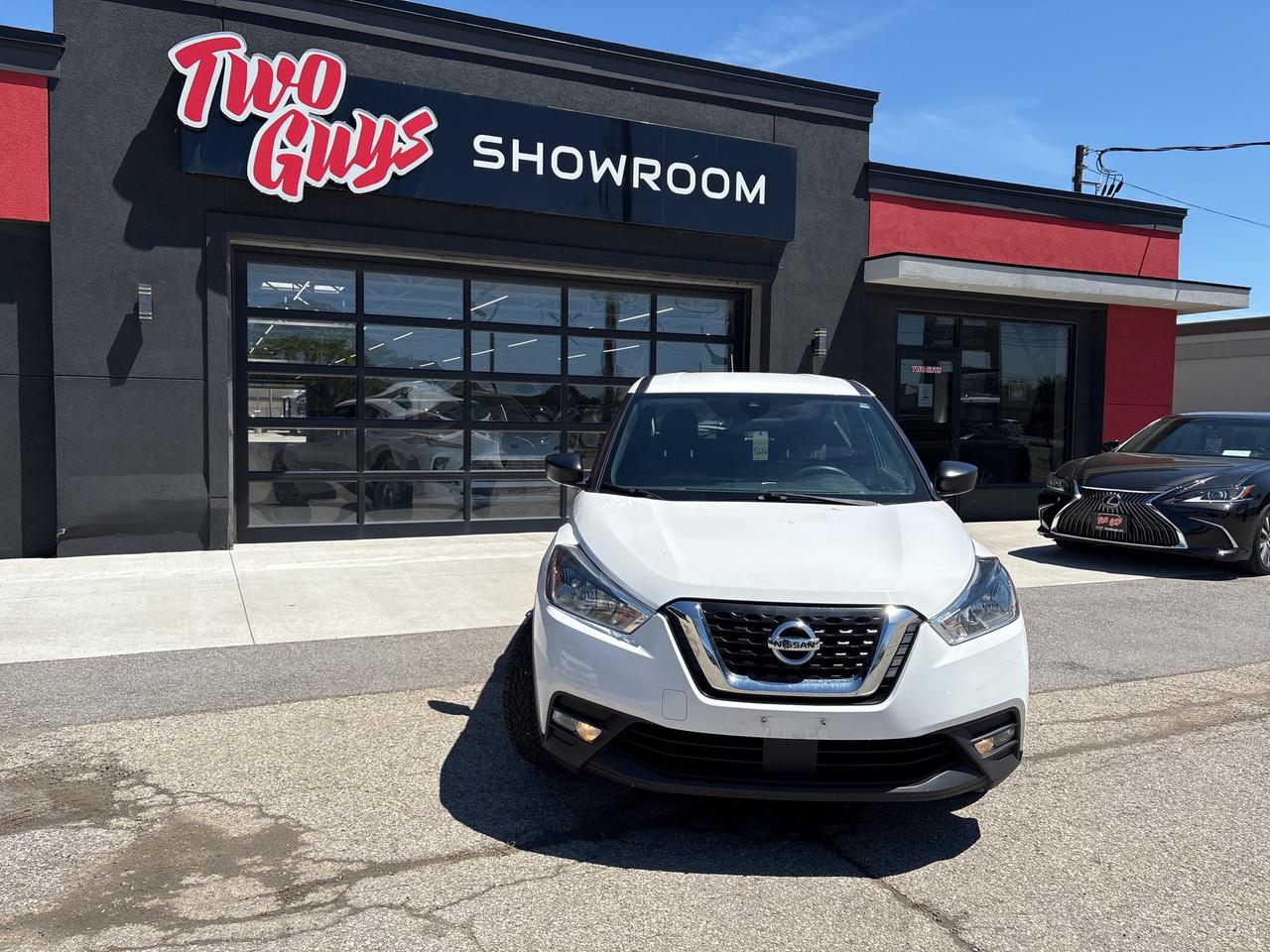 2020 Nissan Kicks S FWD Keyless Go Back Up Camera Photo