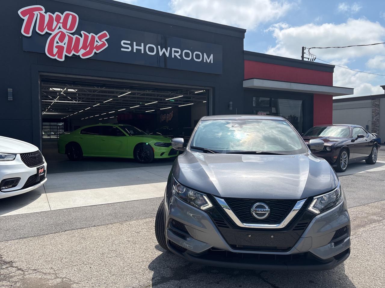 2023 Nissan Qashqai FWD S CVT Blind Spot Monitor Back Up Camera Photo