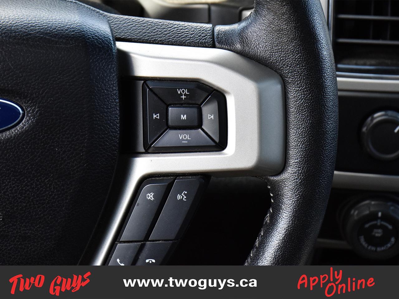 2019 Ford F-150 LARIAT 4WD SuperCrew 5.5' Box Panoroof Nav Photo