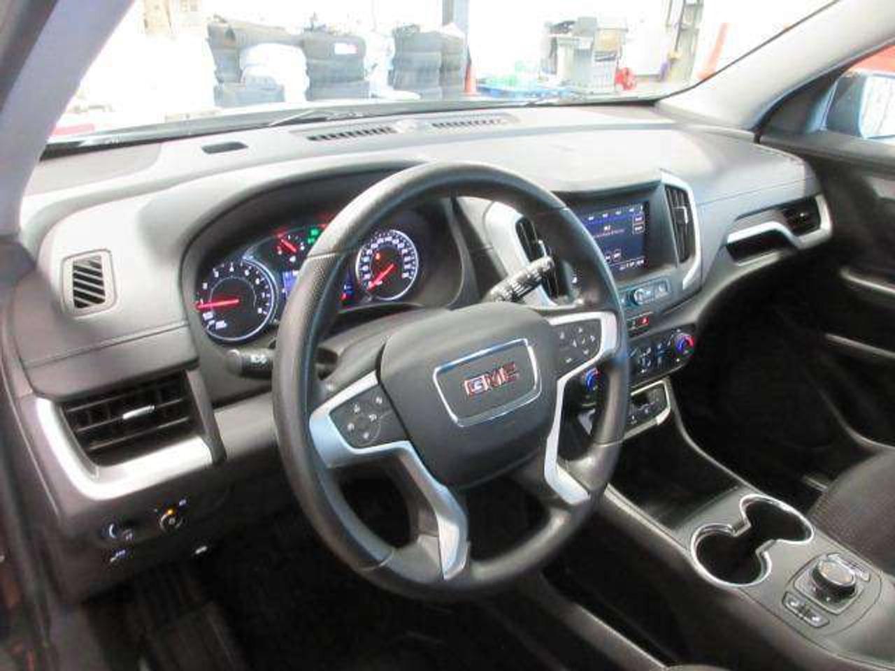 2022 GMC Terrain SLE AWD, HTD. SEATS, A/C, APPLE/ANDROID, 61K! Photo