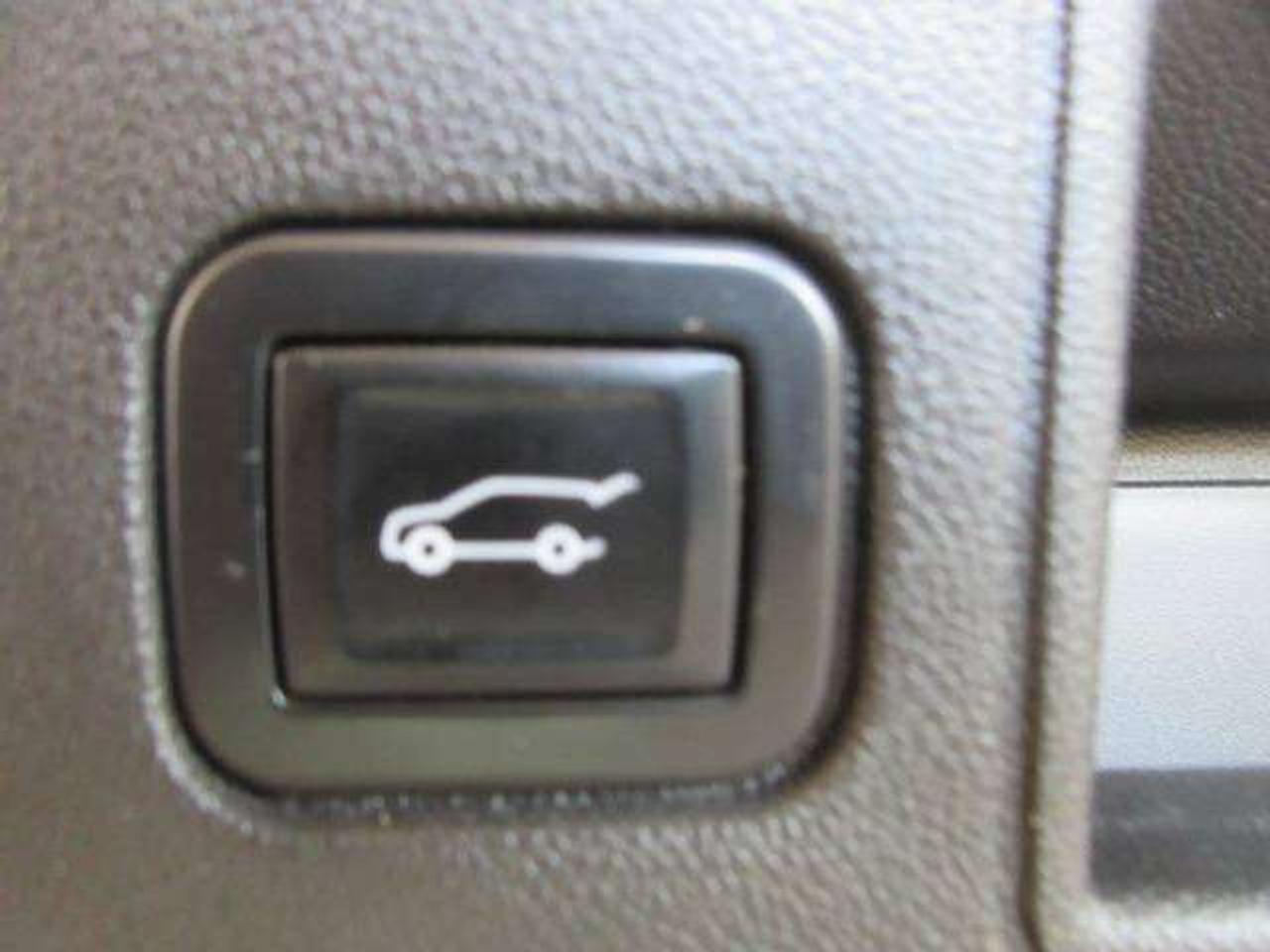 2022 GMC Terrain SLE AWD, HTD. SEATS, A/C, APPLE/ANDROID, 61K! Photo