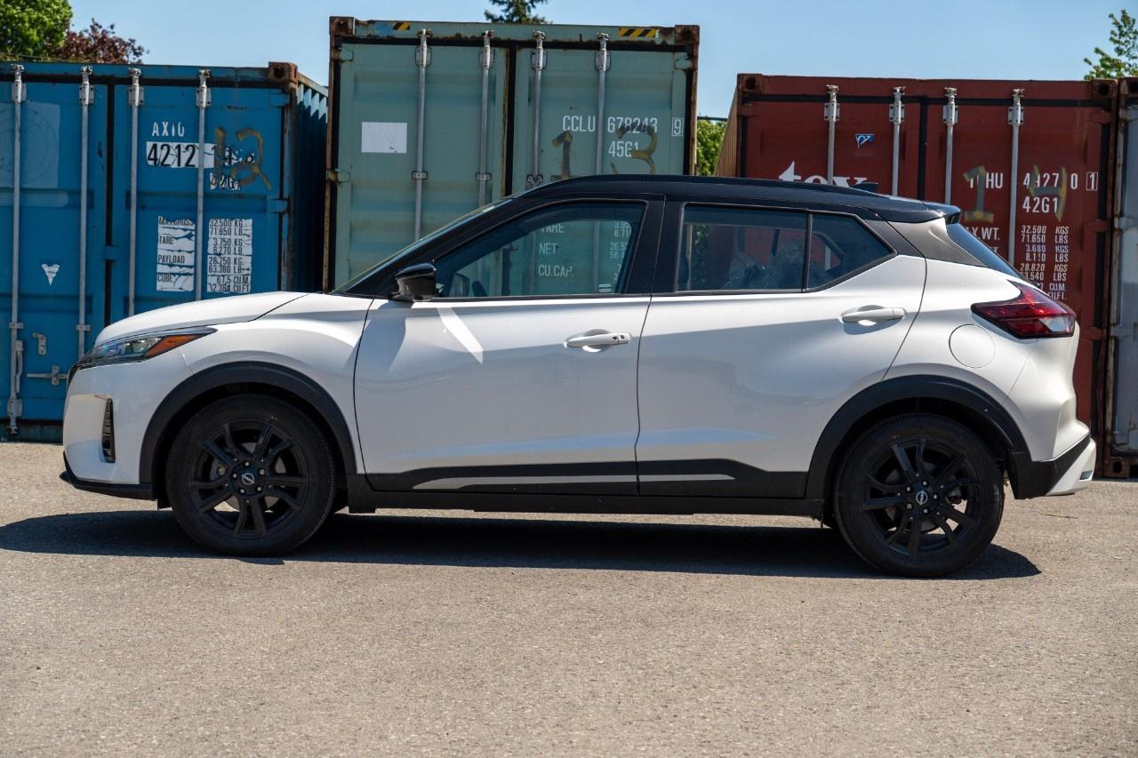 2023 Nissan Kicks SR FWD Photo