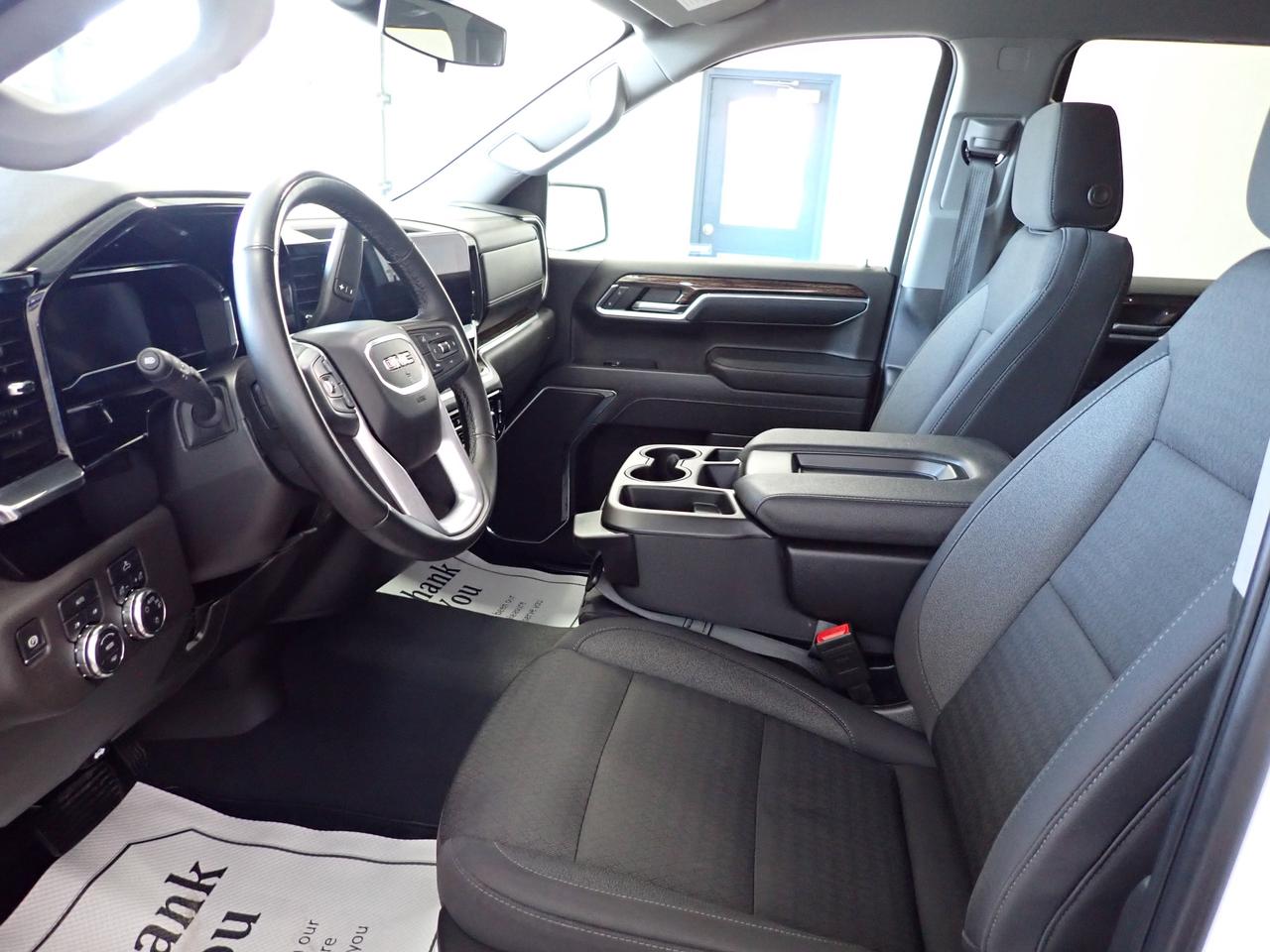 2025 GMC Sierra 1500 SLE 4WD CREW CAB NAVI 6'4 BOX Photo