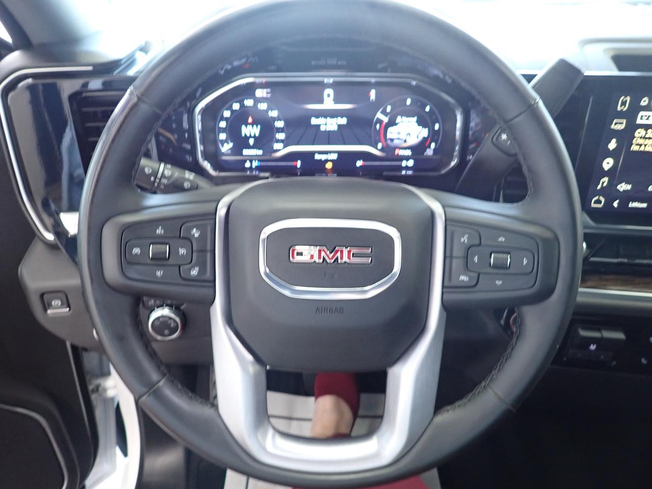 2025 GMC Sierra 1500 SLE 4WD CREW CAB NAVI 6'4 BOX Photo