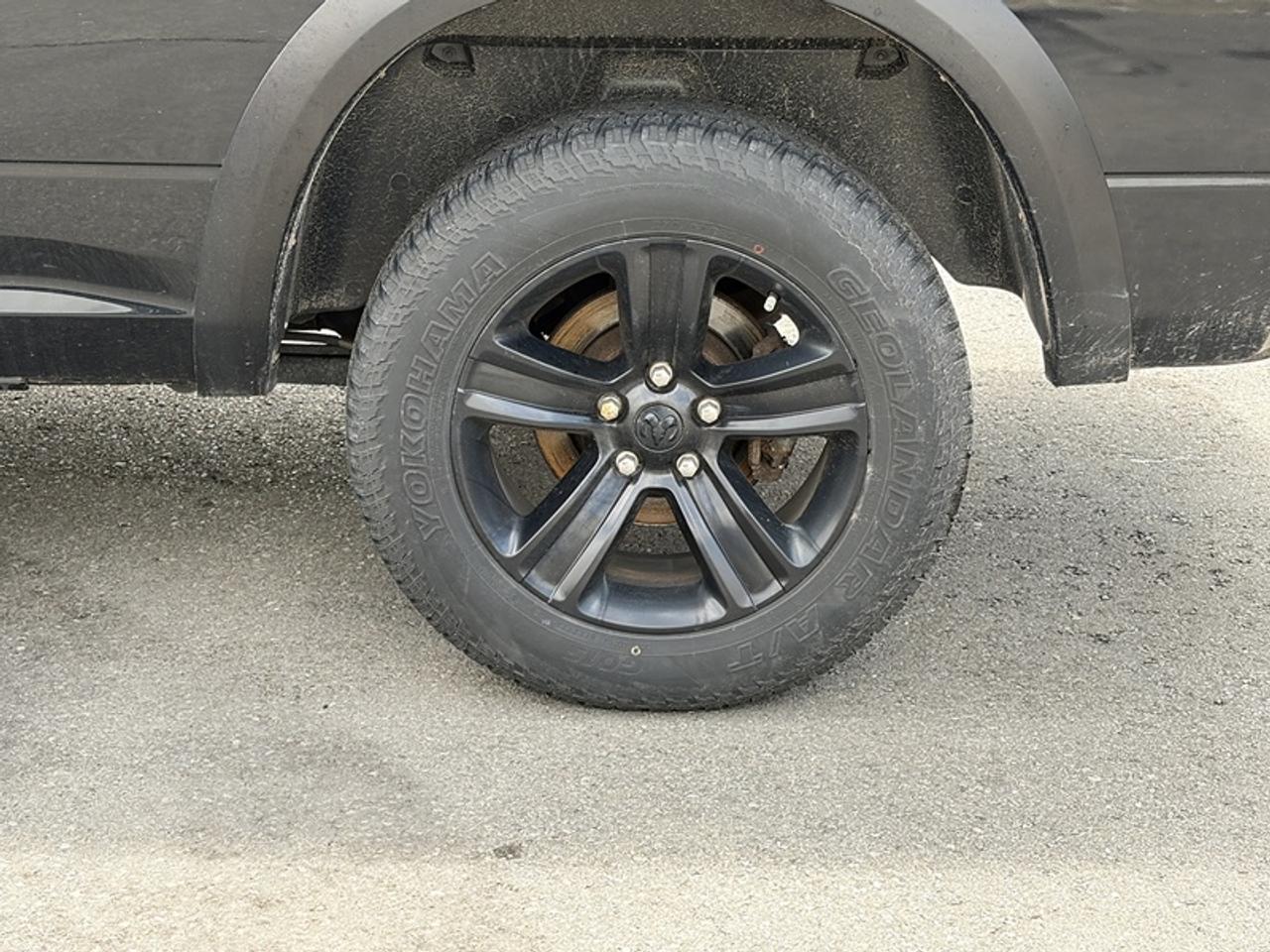 2021 RAM 1500 Classic WARLOCK Photo