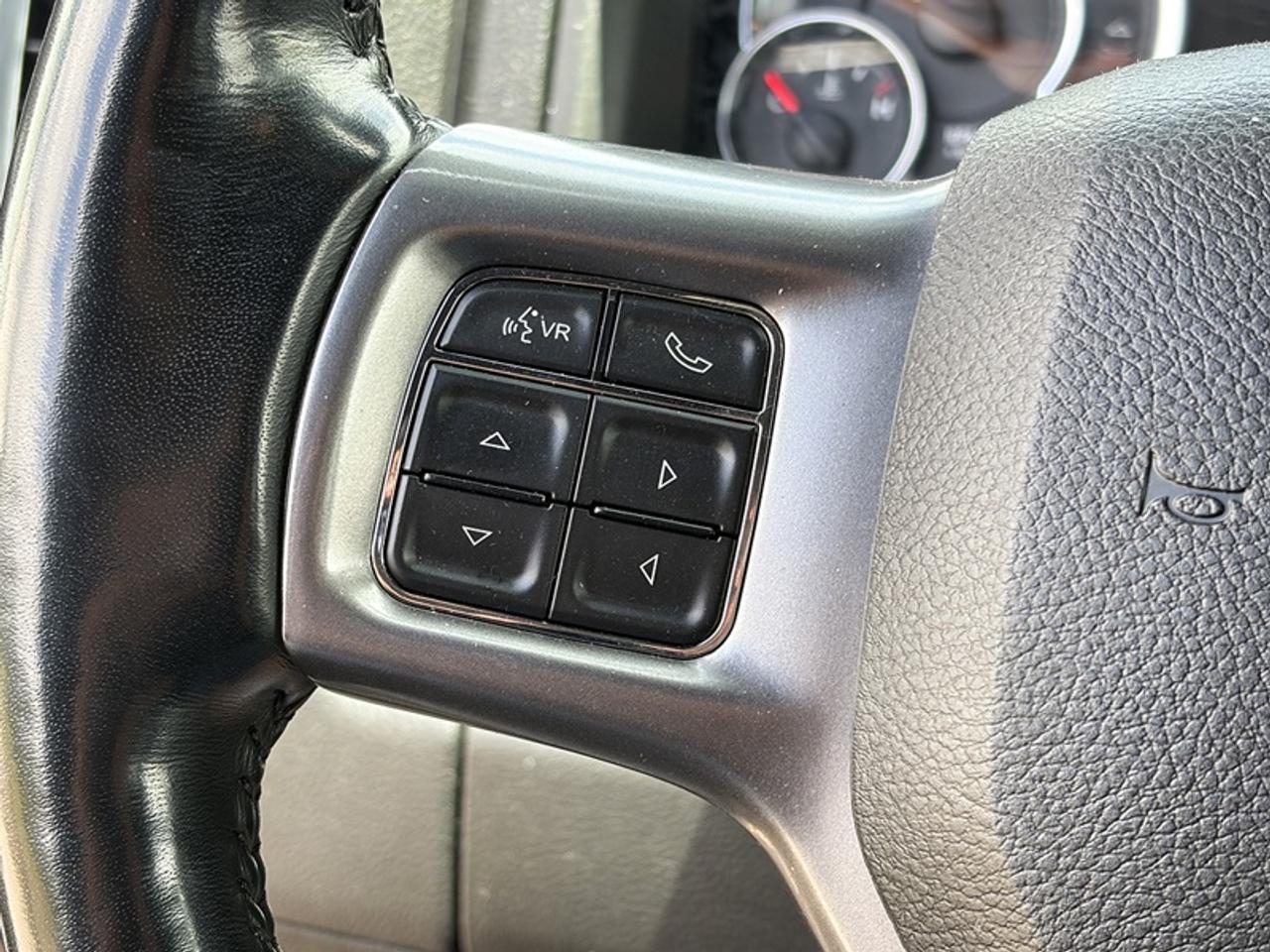 2021 RAM 1500 Classic WARLOCK Photo