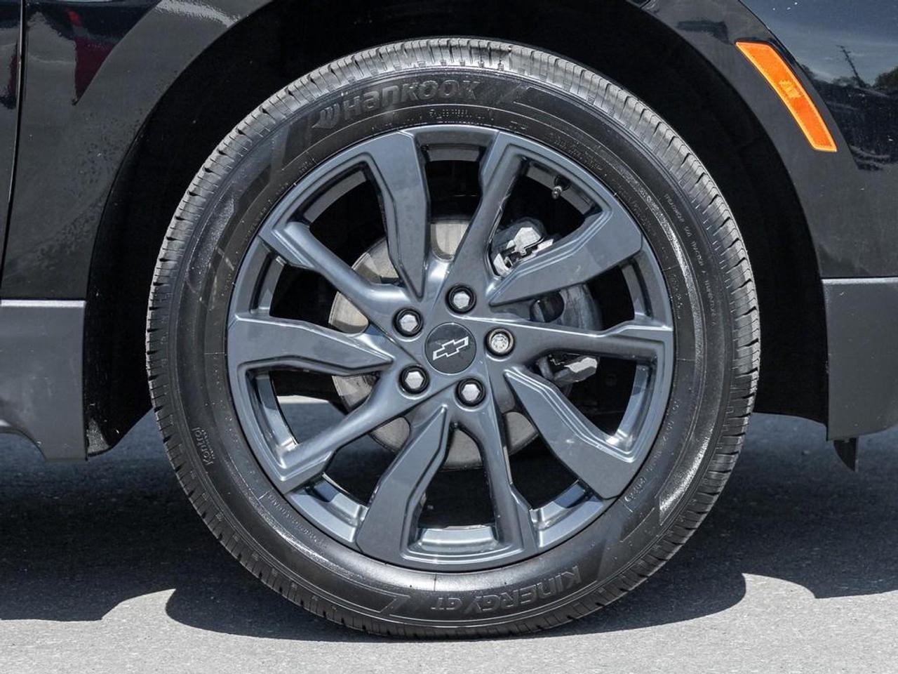 2023 Chevrolet Equinox RS All-Wheel Drive Photo3