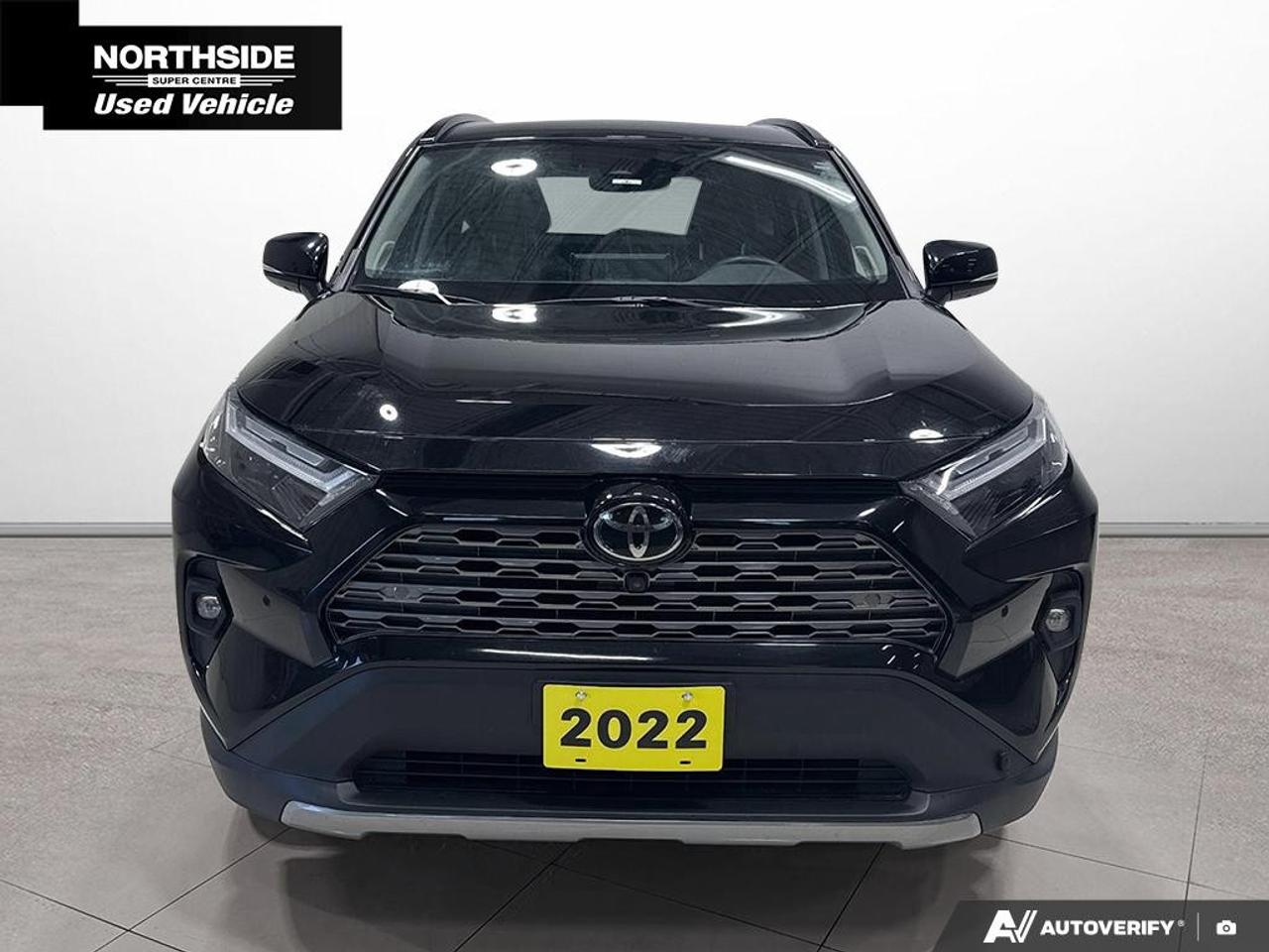 2022 Toyota RAV4 LIMITED AWD Photo