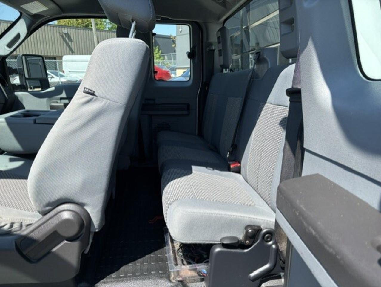 2013 Ford F-350 4WD Super Cab **DUALLY-8 FT LONG BOXXX-1 OWNER** Photo