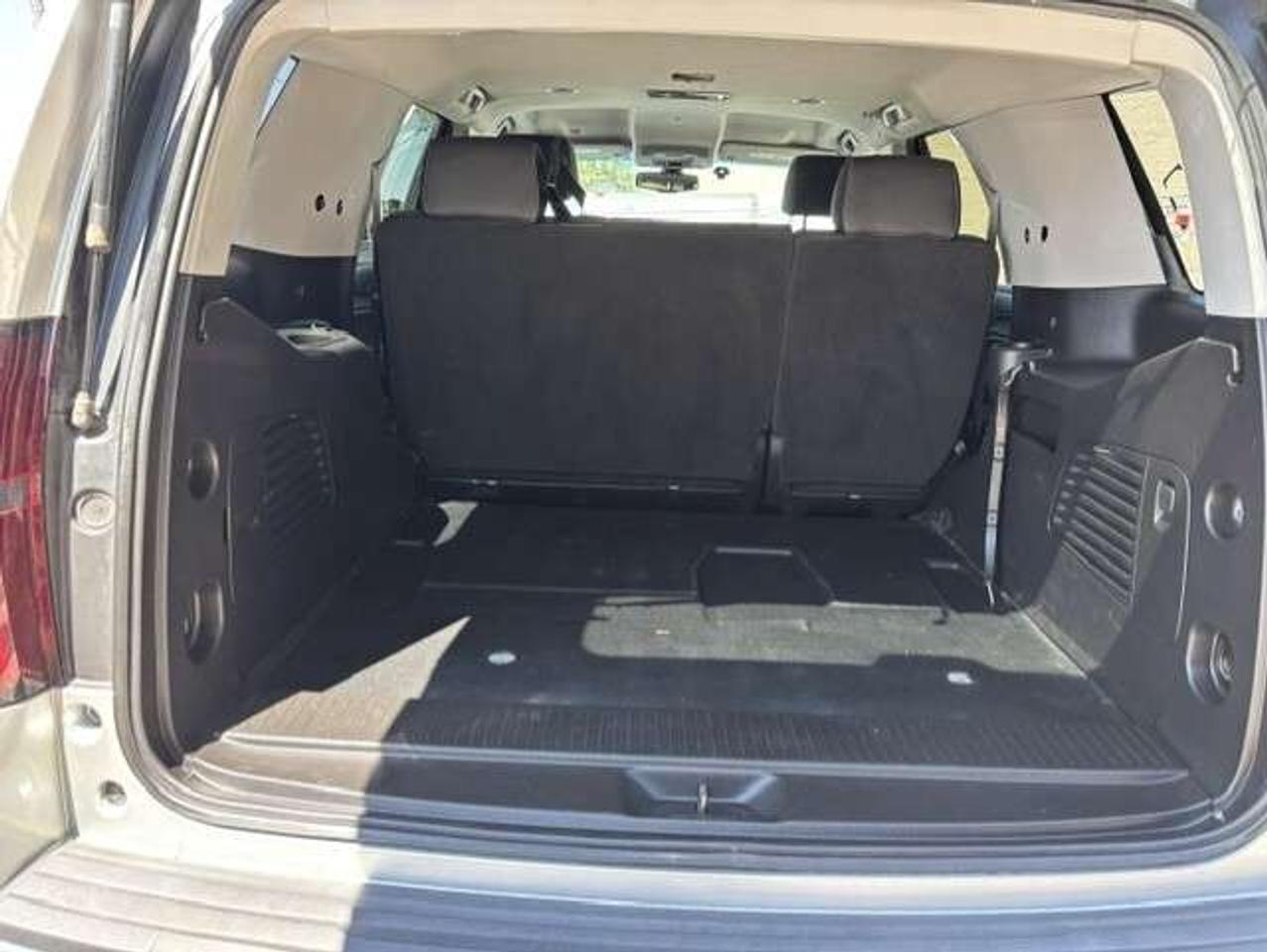 2017 Chevrolet Tahoe 4WD-6 PASSENGER-BACK UP CAMERA-1 OWNER-CERTIFIED! Photo