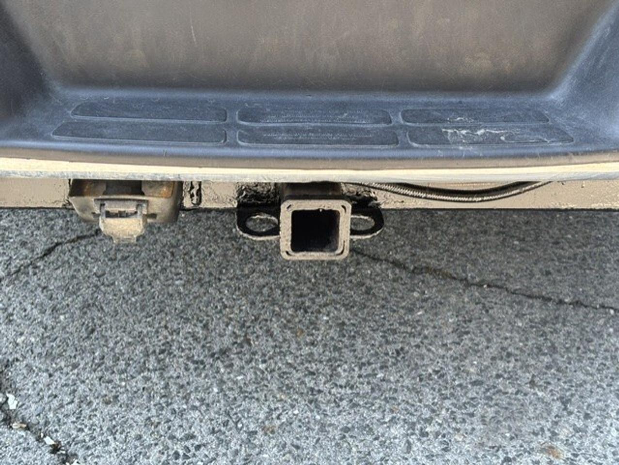 2016 GMC Savana Passenger LT 2500 12 PASSENGER-CAMERA-RIMS-REMOTE START-TOW! Photo