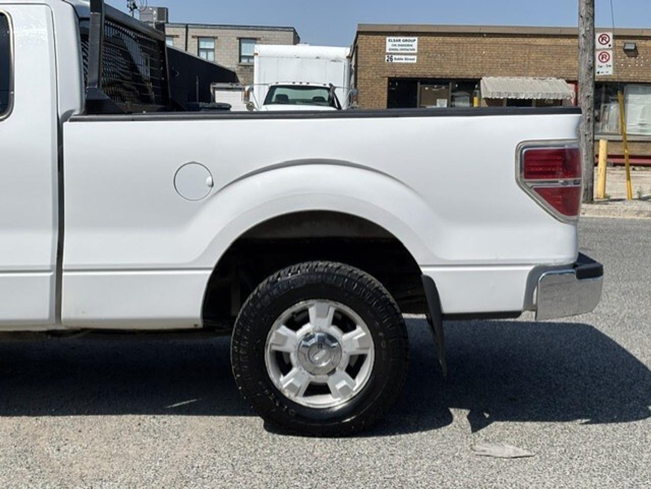 2011 Ford F-150 4WD XLT **SUPERCAB-1 OWNER-5.0L V8-CERTIFIED** Photo