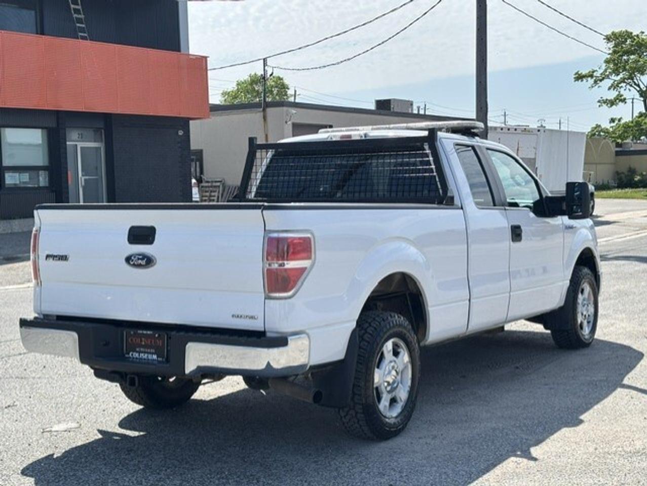2011 Ford F-150 4WD XLT **SUPERCAB-1 OWNER-5.0L V8-CERTIFIED** Photo