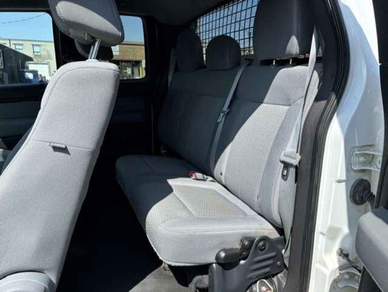 2011 Ford F-150 4WD XLT **SUPERCAB-1 OWNER-5.0L V8-CERTIFIED** Photo