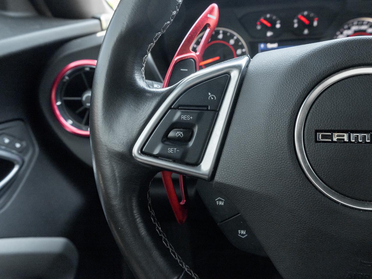 2021 Chevrolet Camaro 6.2L V8   10-Spd Auto   Sunroof   Bose   Tech PKG Photo