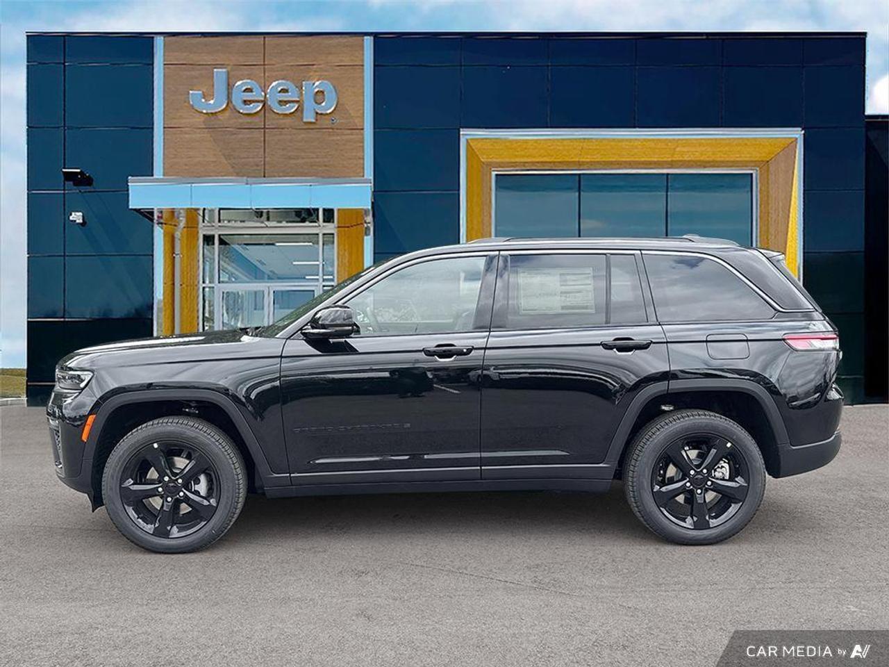 2026 Jeep Grand Cherokee Base 4dr 4x4 Photo