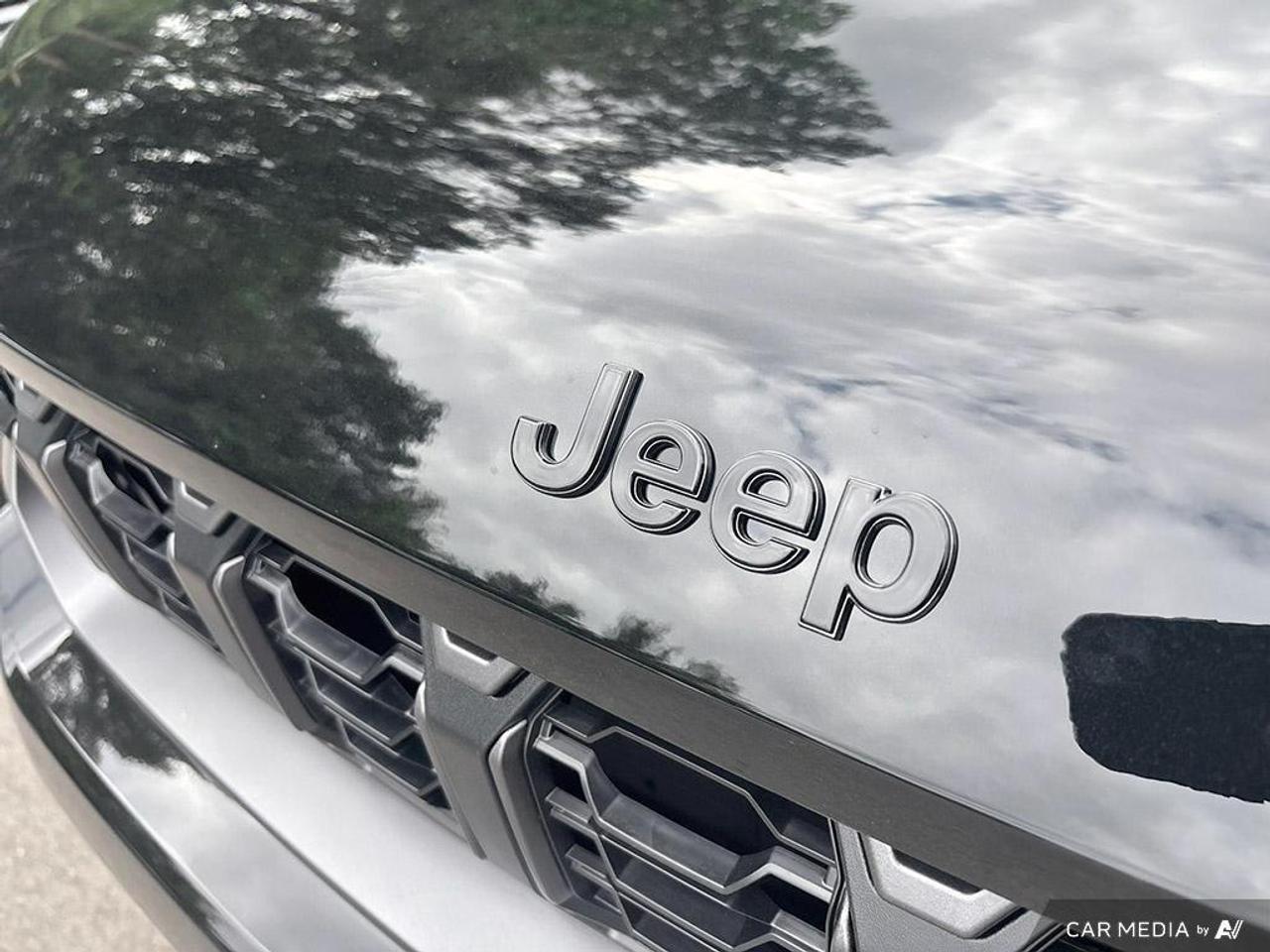2026 Jeep Grand Cherokee Base 4dr 4x4 Photo