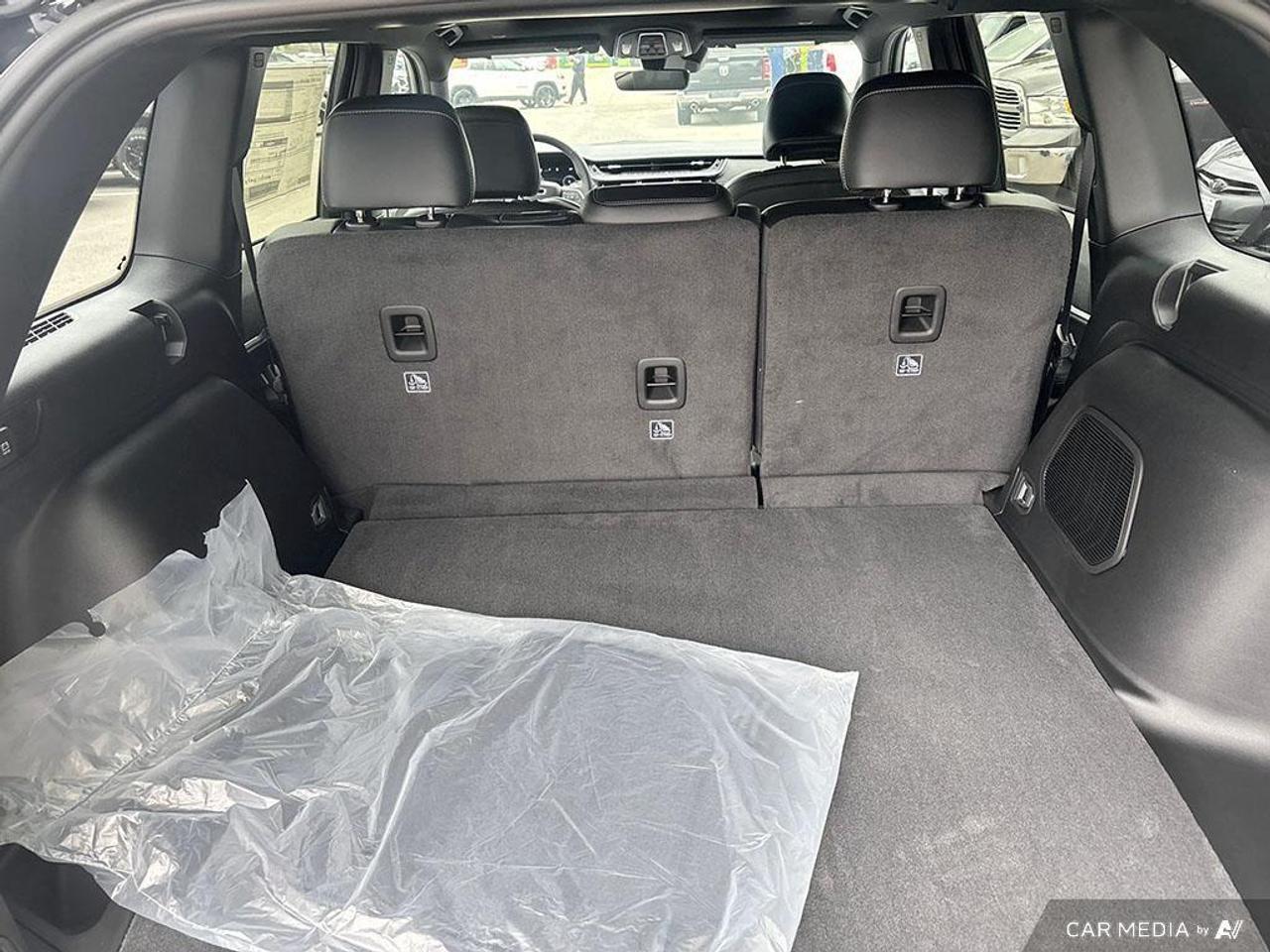 2026 Jeep Grand Cherokee Base 4dr 4x4 Photo
