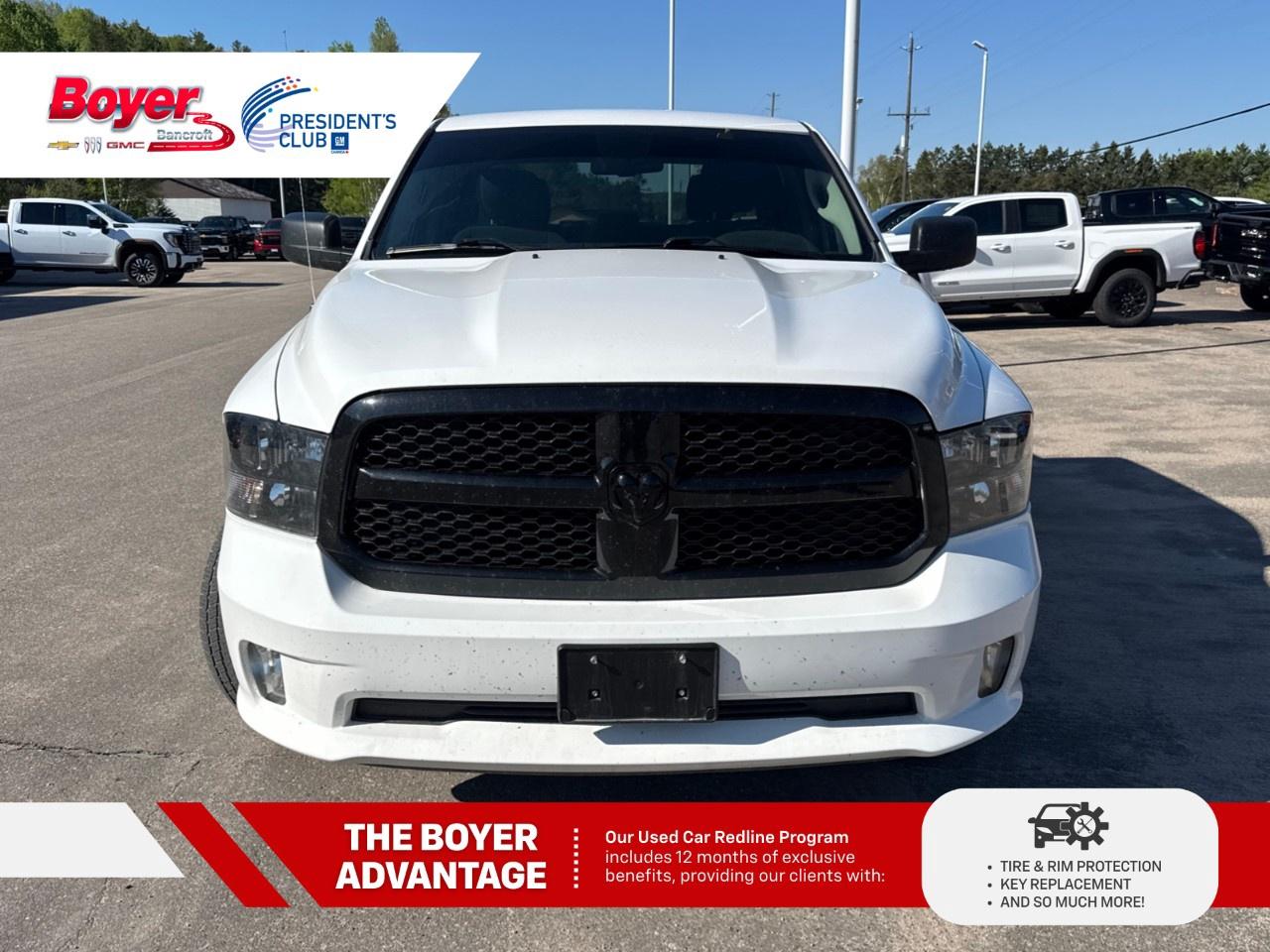 2023 RAM 1500 Classic EXPRESS 4X4 CREW CAB 5'7" BOX Photo