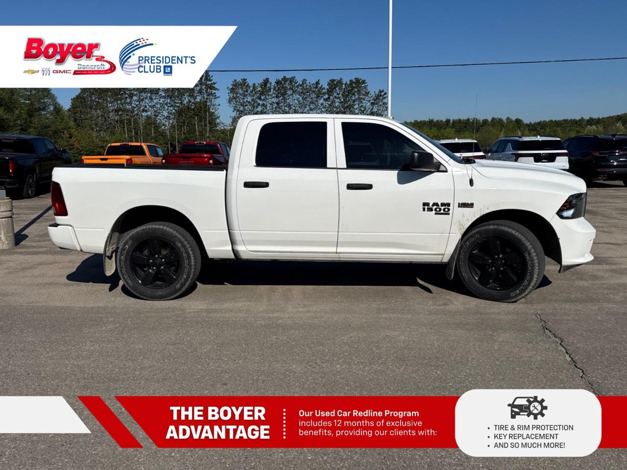 2023 RAM 1500 Classic EXPRESS 4X4 CREW CAB 5'7" BOX Photo