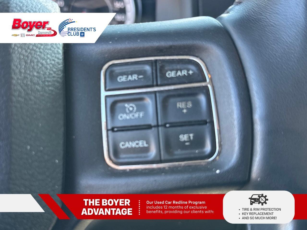 2023 RAM 1500 Classic EXPRESS 4X4 CREW CAB 5'7" BOX Photo