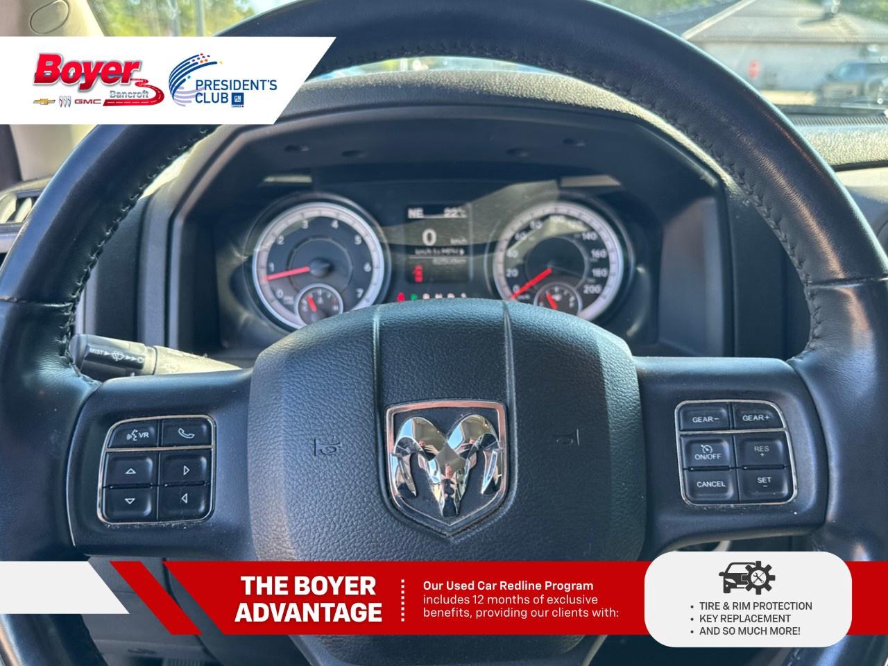 2023 RAM 1500 Classic EXPRESS 4X4 CREW CAB 5'7" BOX Photo