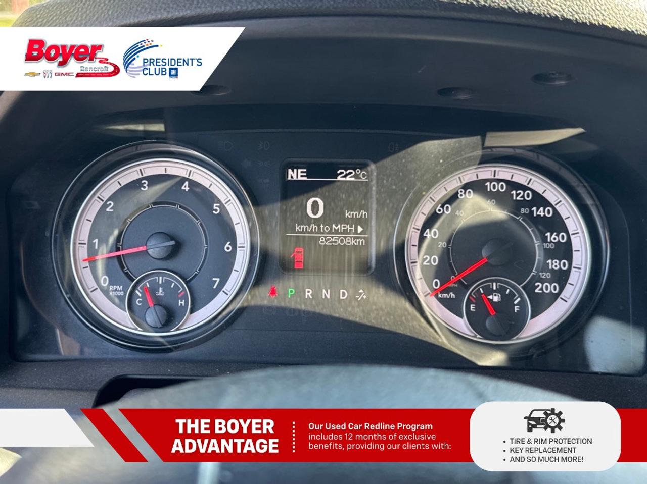 2023 RAM 1500 Classic EXPRESS 4X4 CREW CAB 5'7" BOX Photo