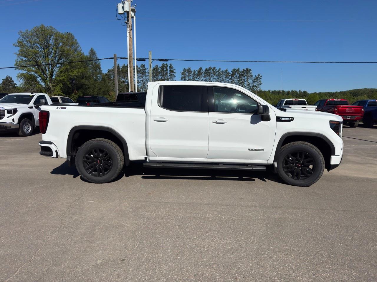 2026 GMC Sierra 1500 Crew Cab Short Box 4-Wheel Drive Elevation Photo