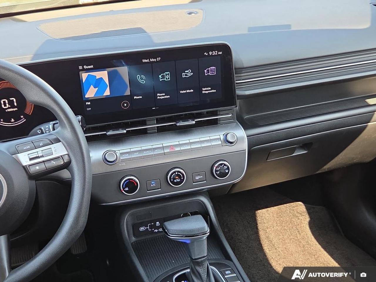 2024 Hyundai KONA 2.0L Essential HEATED SEATS   SMART DEVICE INTEGRA Photo