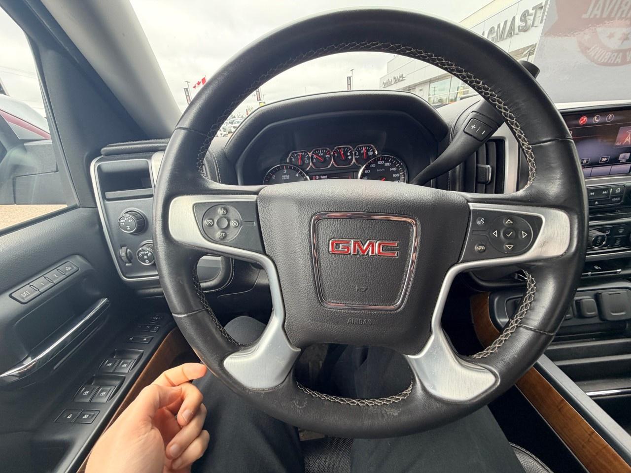 2014 GMC Sierra 1500 4WD Double Cab Standard Box SLT Photo