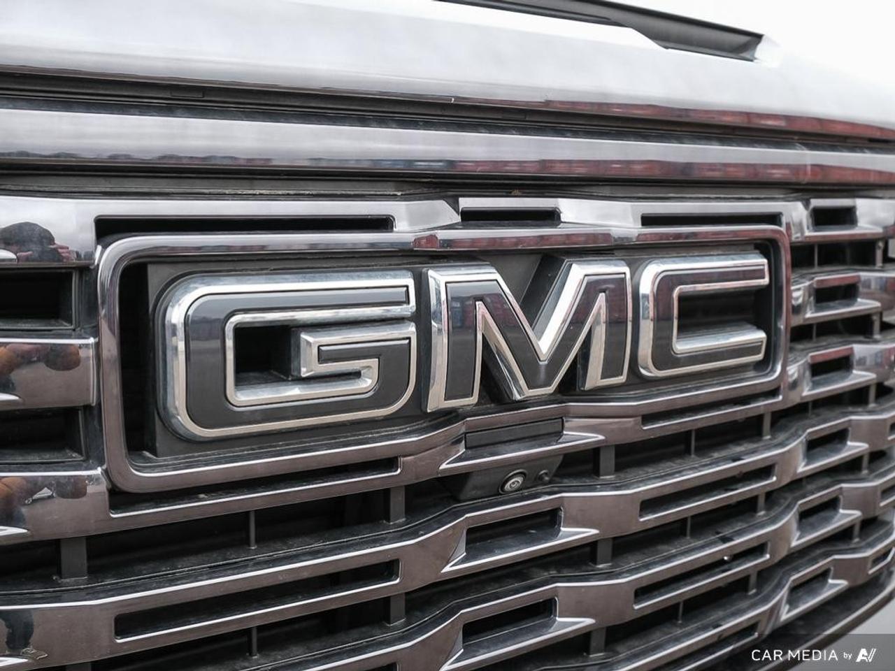 2023 GMC Sierra 1500 Crew Cab Short Box 4-Wheel Drive Denali Ultimate Photo