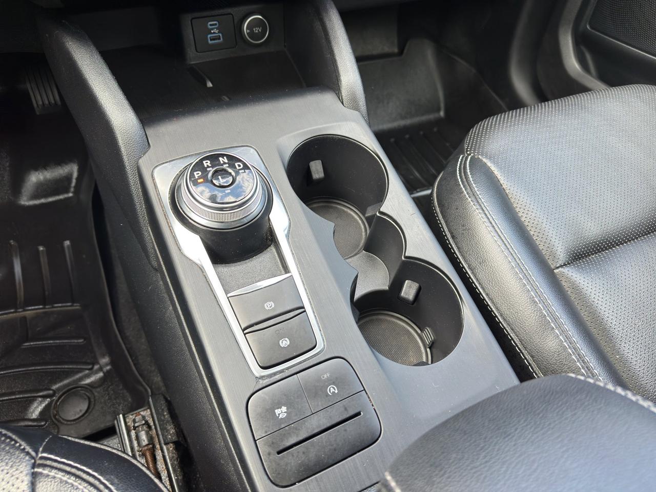2021 Ford Escape SEL | Reverse Cam | Heated Seats Photo