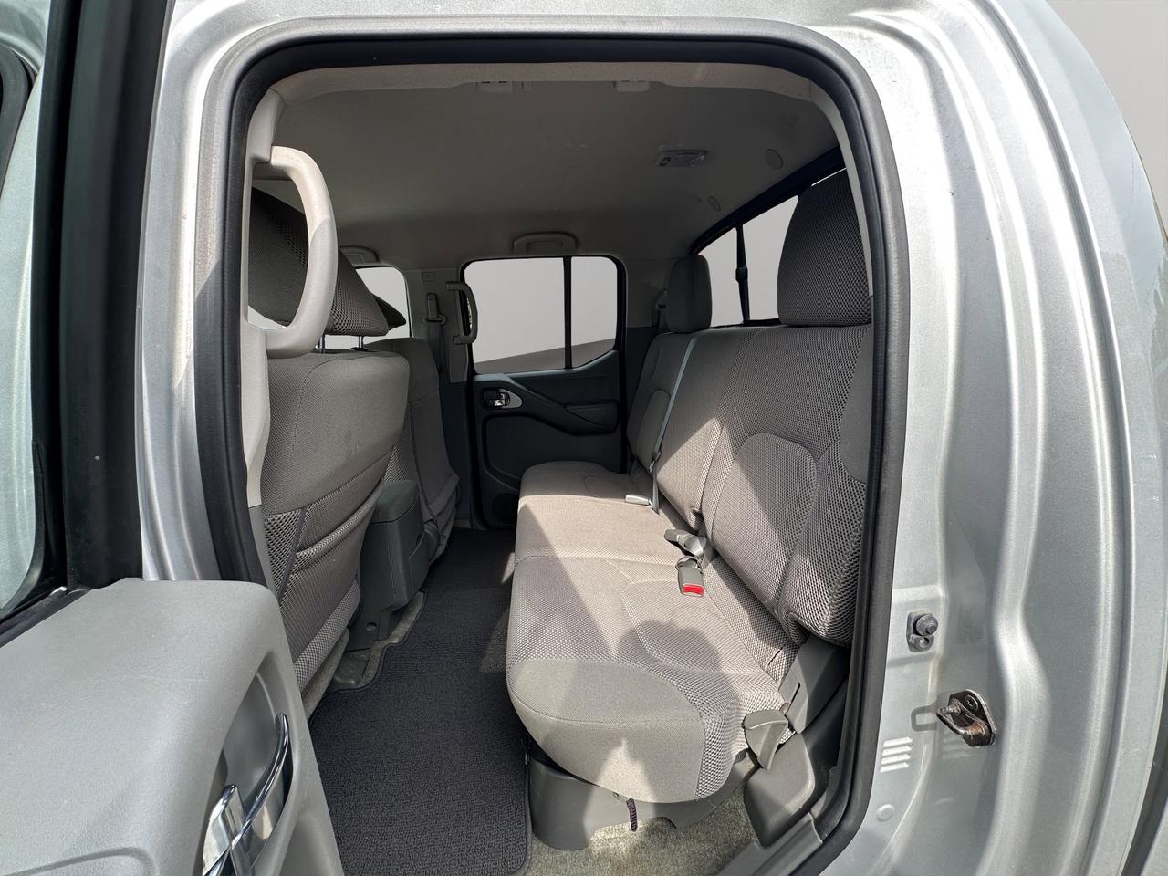 2016 Nissan Frontier SV | AC | CD Photo