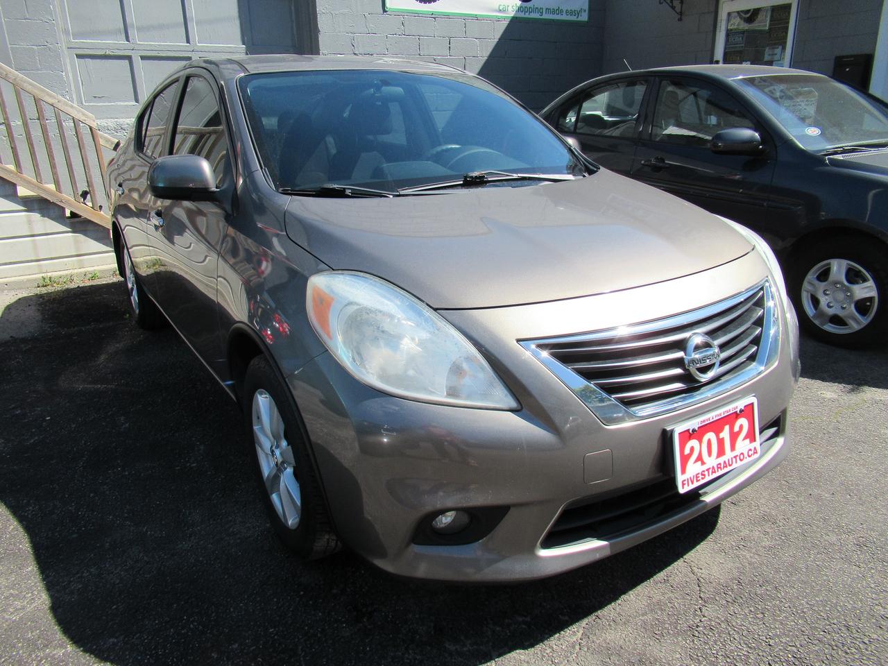 2012 Nissan Versa SL Photo