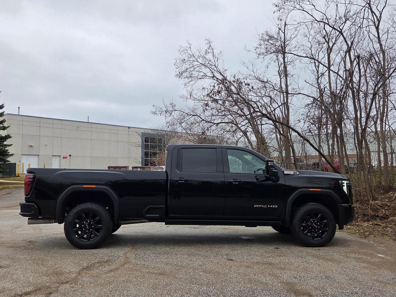 2026 GMC Sierra 3500HD AT4 Photo