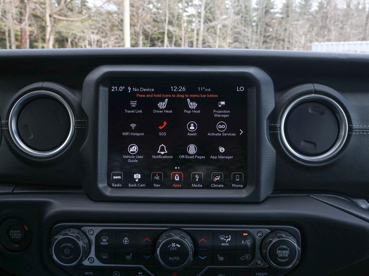 2018 Jeep WRANGLER UNLIMITED Sahara Photo