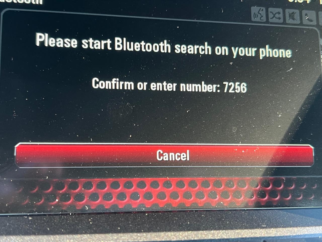 2013 GMC Terrain BACK CAM- HEATED SEATS-BLUETOOTH & MORE! Photo