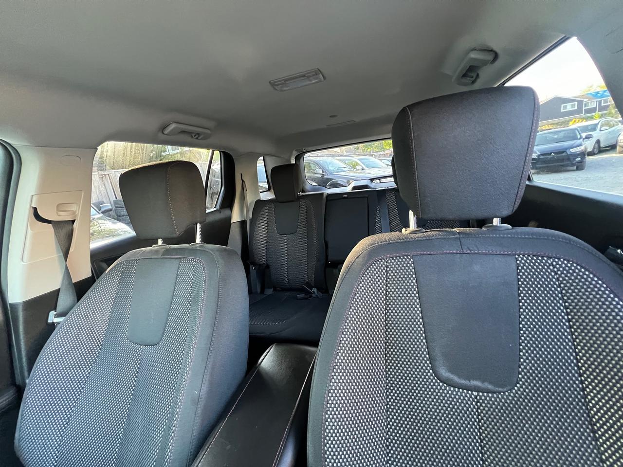 2013 GMC Terrain BACK CAM- HEATED SEATS-BLUETOOTH & MORE! Photo