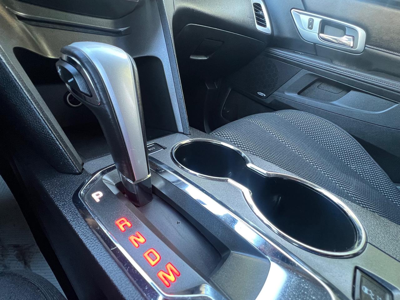 2013 GMC Terrain BACK CAM- HEATED SEATS-BLUETOOTH & MORE! Photo