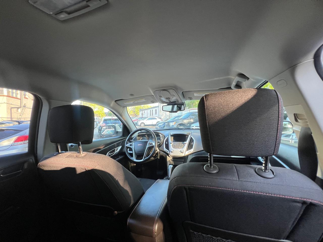 2013 GMC Terrain BACK CAM- HEATED SEATS-BLUETOOTH & MORE! Photo