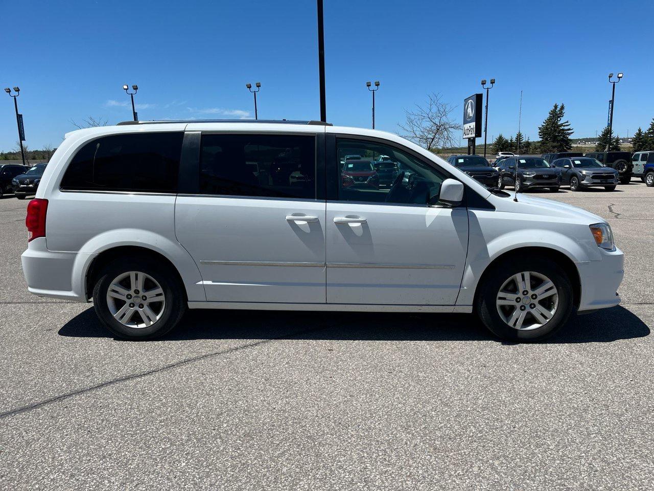 2016 Dodge Grand Caravan 4dr Wgn Crew Photo4