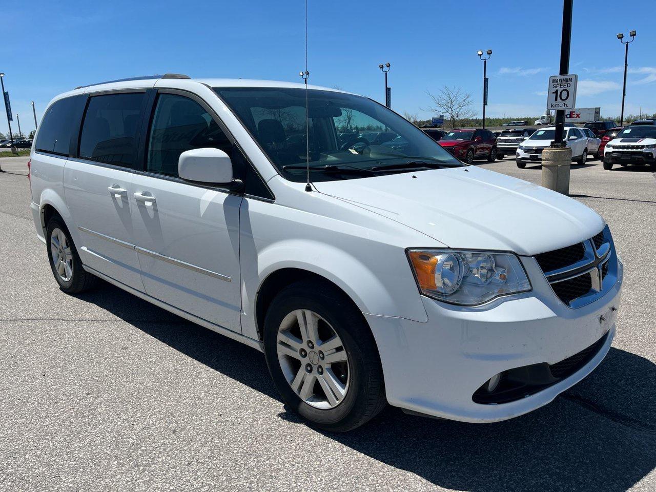 2016 Dodge Grand Caravan 4dr Wgn Crew Photo